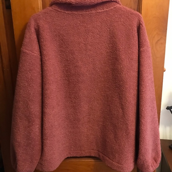 Pink fleece cropped sweatshirt from Loft - Picture 2 of 7
